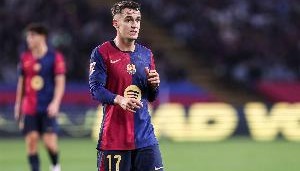 英媒：曼联加入卡萨多竞争行列，切尔西也对这名巴萨中场感兴趣