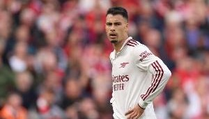 罗马诺：拜仁3500万欧报价马丁内利，阿森纳认为球员价值远高于此